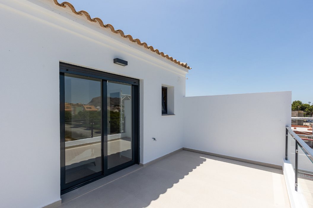 Belle Maison Mitoyenne Neuve de 207 m2 à Rafal à Rafal — photo 23