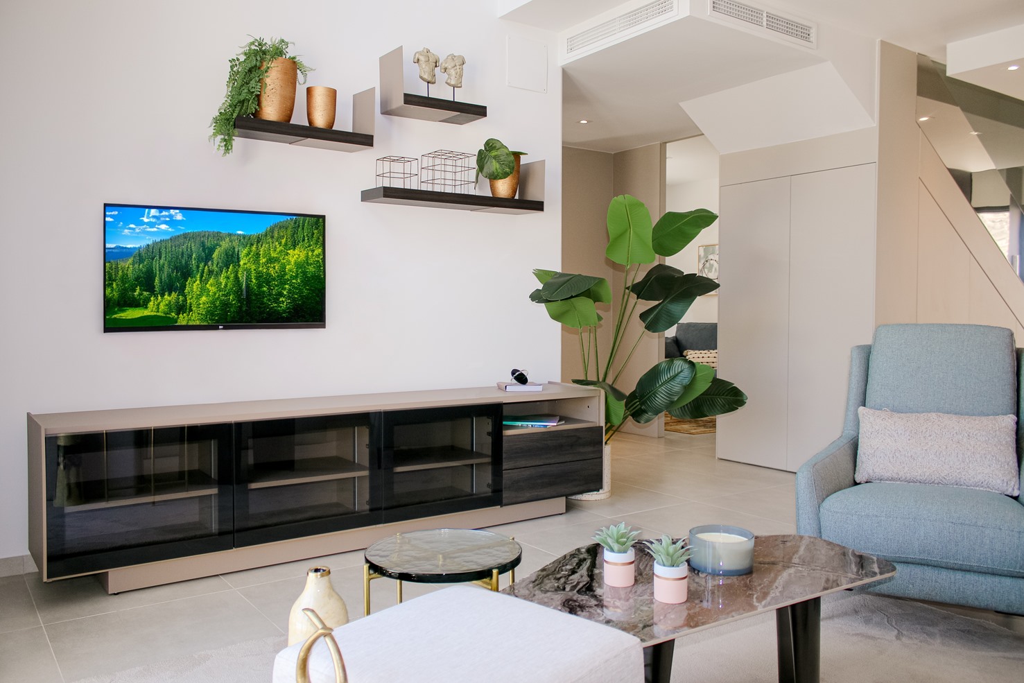 Superbe Maison Mitoyenne Neuve de 109 m2 avec sous-sol dans le Golf La Finca à Golf La Finca Resort — photo 6