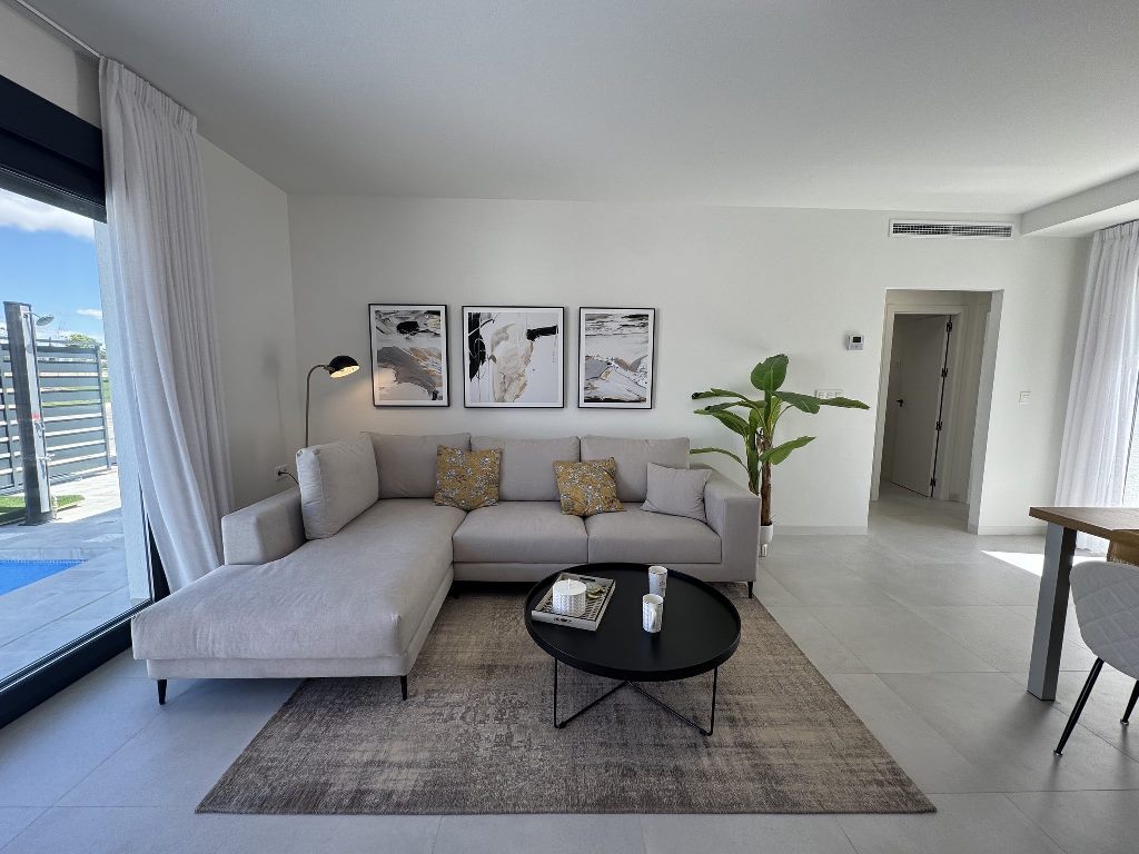 Superbe Villa Neuve de 3 chambres à Roldán. à Roldán — photo 6