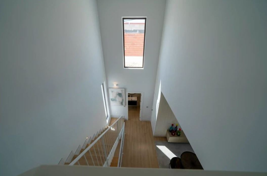 Superbe Villa Neuve de 129 m2 située sur les hauteurs de Benidorm à Finestrat — photo 8