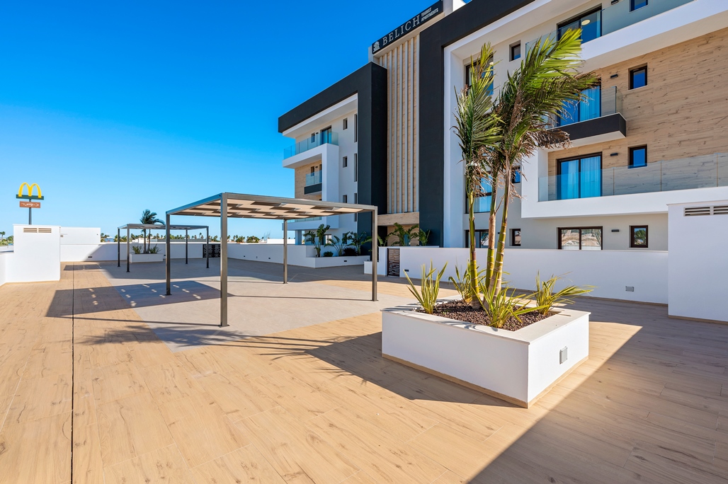 Appartement Touristique Neuf 2ème étage de 106 m2 à Los Alcázares, adapté aux personnes handicapées, Los Alcázares