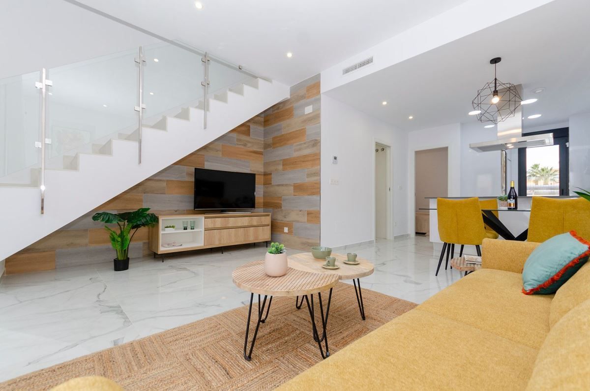 Très Belle Villa Neuve de 3 chambres à Torrevieja avec vue sur le Lac Rose à Torrevieja — photo 6