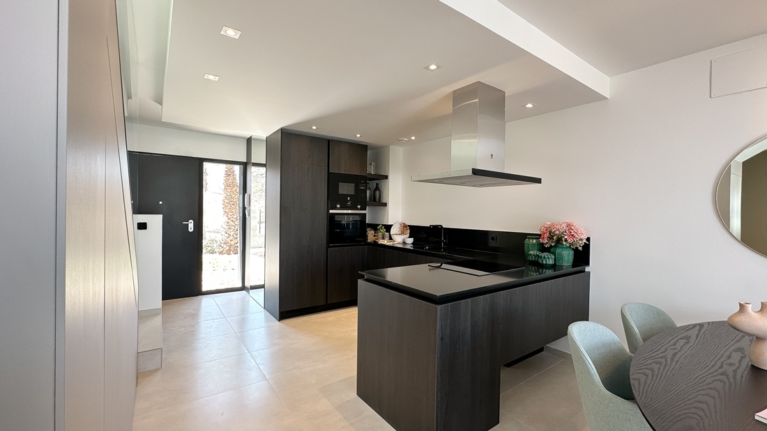 Superbe Maison Mitoyenne Neuve de 109 m2 avec sous-sol dans le Golf La Finca à Golf La Finca Resort — photo 16