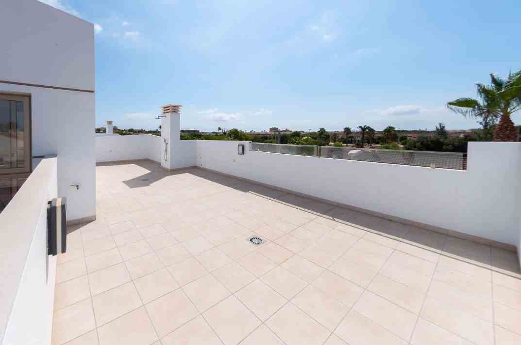 Superbe Villa Neuve de 194 m2 à Los Alcázares à Los Alcázares — photo 13